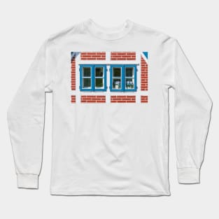 Window, half-timbered house, Mittelkirchen, Altes Land, Lower Saxony, Germany Long Sleeve T-Shirt